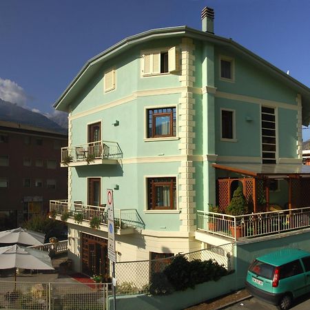 Hotel Olympic Saint-Vincent Exterior foto