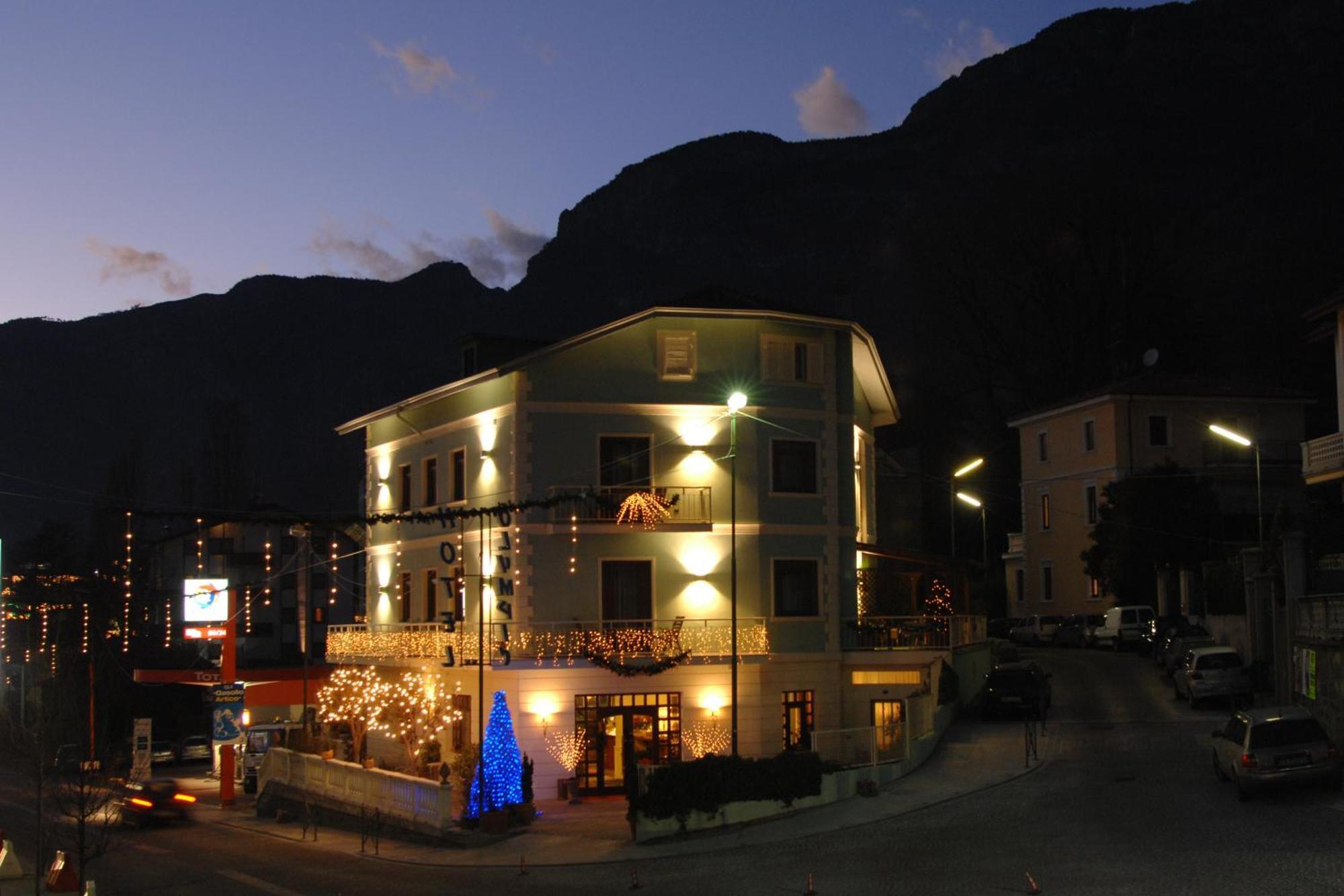 Hotel Olympic Saint-Vincent Exterior foto