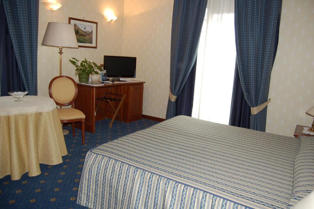 Hotel Olympic Saint-Vincent Habitación foto